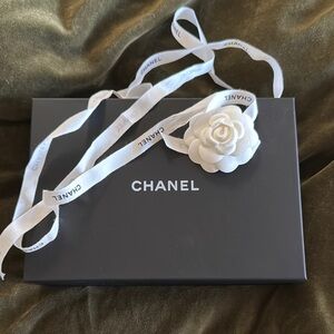 Chanel White Ribbon Accessory